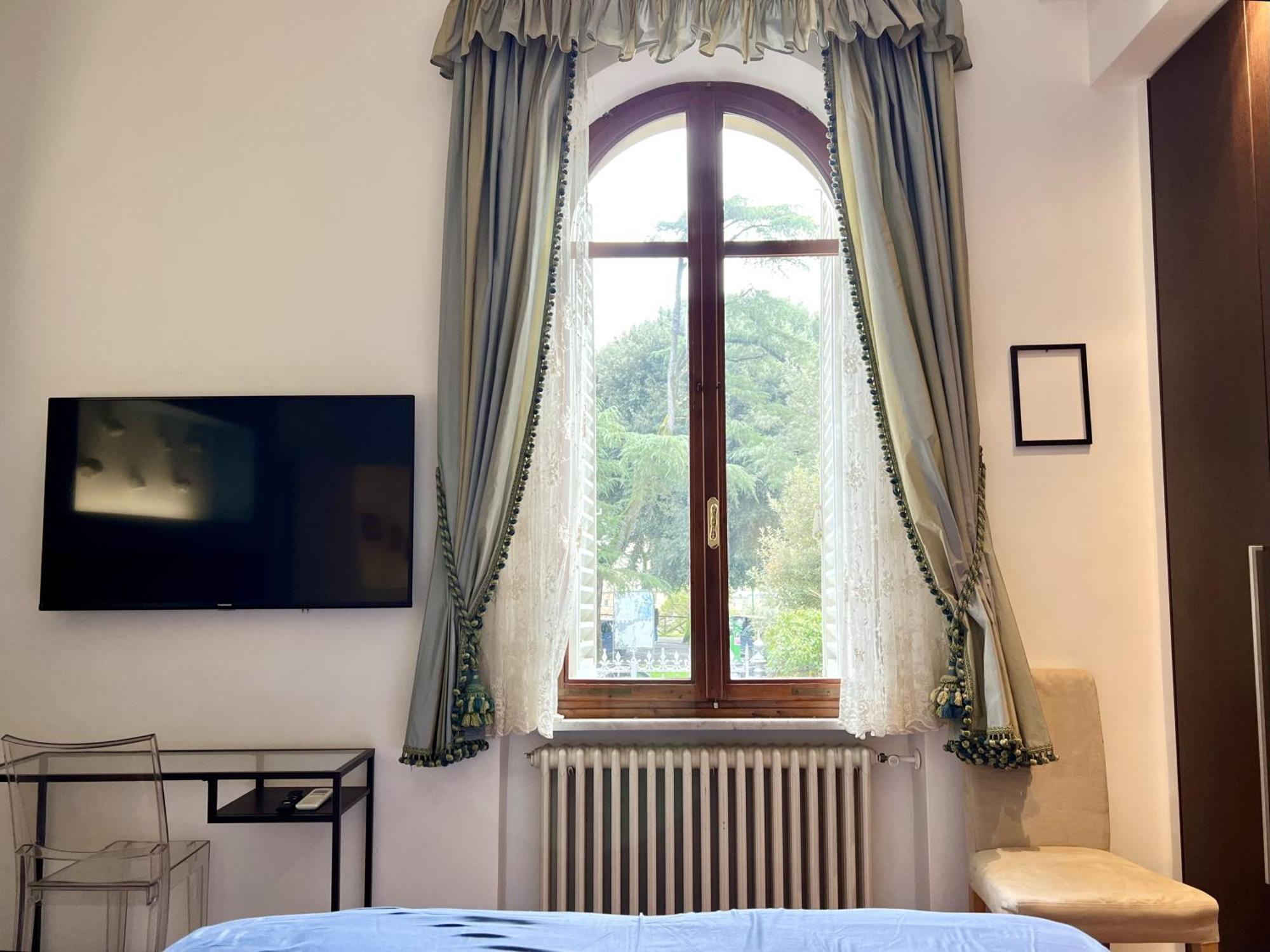 סיינה Villa Liberty Townhouse מראה חיצוני תמונה